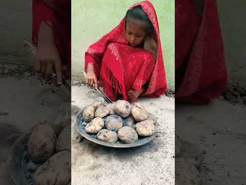 👉😋 छोटी बहु बफला..#chhoti bahu#balika vadhu#saas Bahu ki nok jhok#funny#video#viral#बफला बाटी