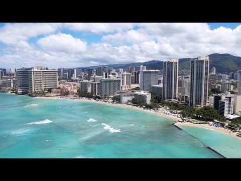 ハワイのビーチでドローン撮影  Drone shoot at Hawaii beach    30's Short Video