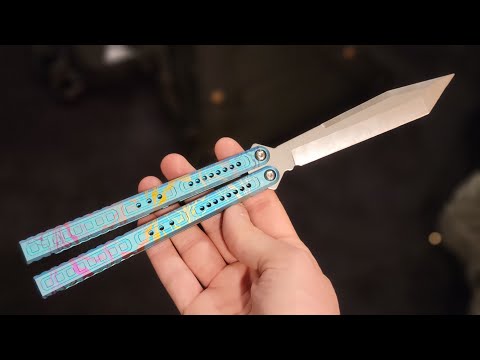 The Aragon is a beautiful balisong, and that's all I can say.