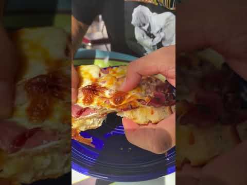 Hawaii best pastrami melt#shorts #hawaii #hawaiivlog #cafe