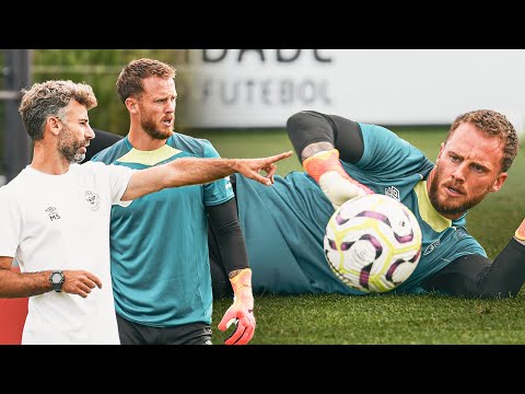 INSIDE A PREMIER LEAGUE 'KEEPER SESSION! | Brentford's GK union gear up for the season in Portugal