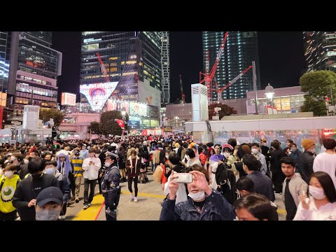 Halloween In Shibuya Live! Police In Fulll Force??