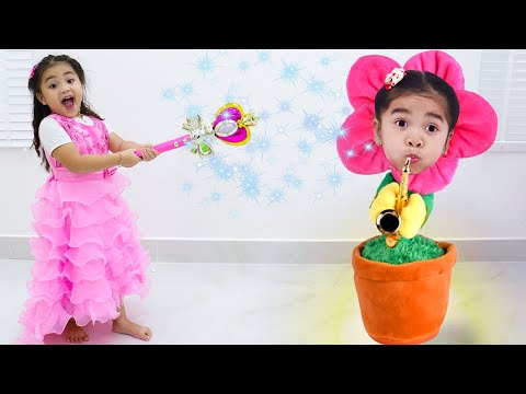 Annie & Suri Pretend Play w/Magic Wand and Story Cleaning Room for Kids