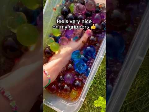 RATING the MOST SATISFYING ORBEEZ CRUSHING 😭💥🫧 *DIY World’s Largest Orbeez asmr*