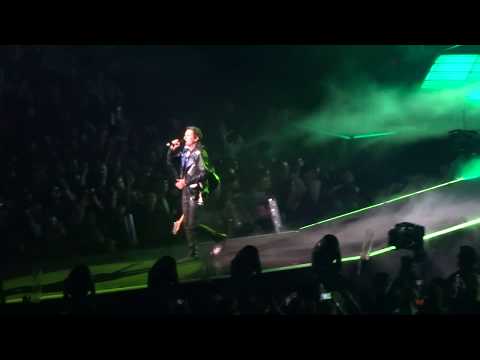 Muse - Thought Contagion (Part 2 of 6) Live! [HD 1080p]