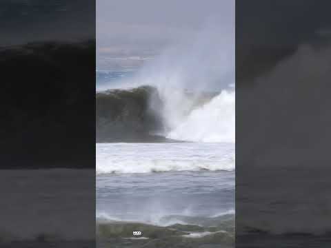 FASTEST WAVE IN THE WORLD "BIGGEST IN 20 YEARS" DEEP BARREL RIDE - IAN WALSH #Shorts