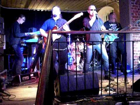 Myon Mary Celeste (Live 4.9.2010)