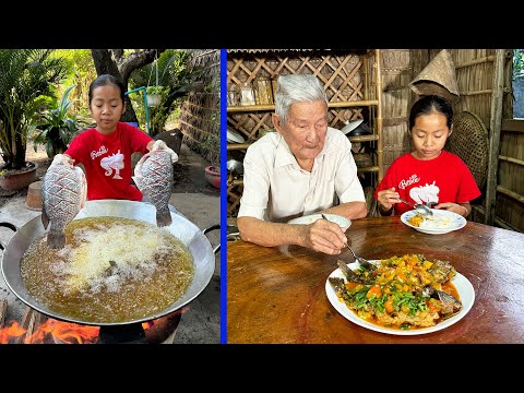 Smart girl Pich cook yummy food for grandpa - Sweet and sour fried  fish cooking