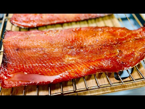 How to Smoke Salmon in an Electric Smoker