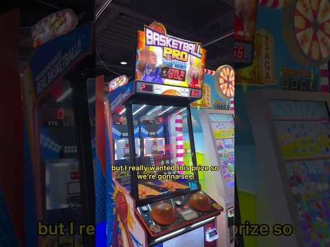 How to Win The BIGGEST Arcade Prize!! 🧸🕹️🤫 #arcade #shorts #arcadegames