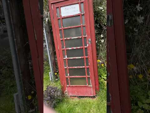 What a surprise #phonebox #phonebooth #red #gpo #traditional #english #yorkshiredales #outandabout