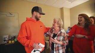 Justin Timberlake Surprises 88-Year-Old Fan