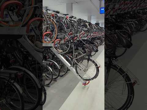 Very cool double-decker bike racks in the Netherlands #shorts #travel #cycling #fietsen #netherlands