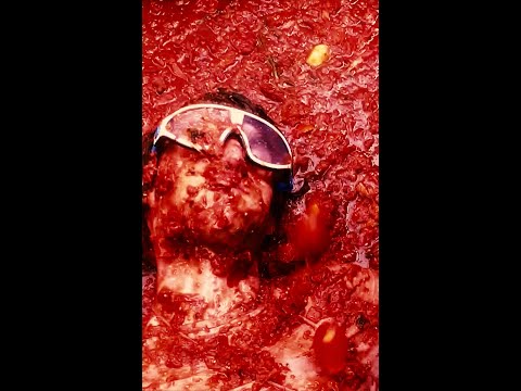 警告：不適合敏感觀眾！#shorts #fight #tomatina #tomato #spain