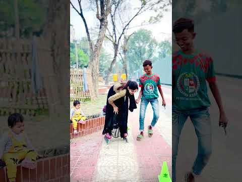 Skating lover #1000subscriber @razonali5 #foryou #youtubeshorts #skating #cutebaby #shorts #funny