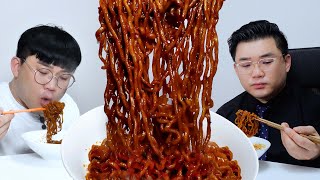 짜파게티 이걸 넣으면 맛이 미쳤다고? 이 조합을 왜 먹을까?