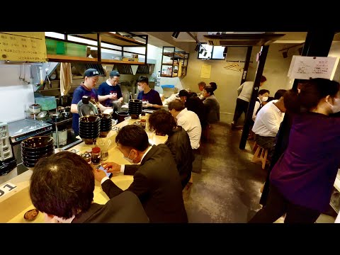 A kitchen like a battlefield! Japan's famous ramen shop｜Amazing Japanese restaurant｜