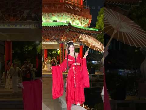 Hanfu Fashion in Nanchang: Celebrating Traditional Chinese Attire