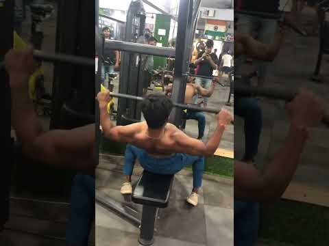 😡💪🔥 #trending #shortvideos #gym #fitness #viralvideos #motivation #gymphoto #workout #body 🔥