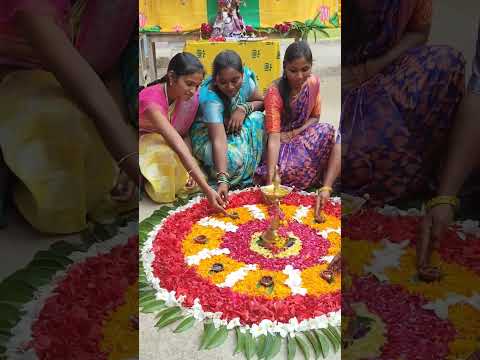 #diwalirangoli #flowerrangoli #diy#festivaloflights #flowerdecoration #2024