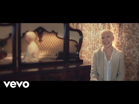 Annie Lennox - RetroSpective