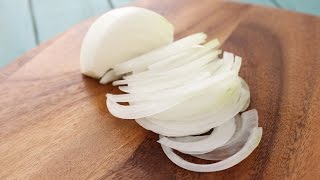 タマネギの切り方～薄切り1～ (How to cut onions)