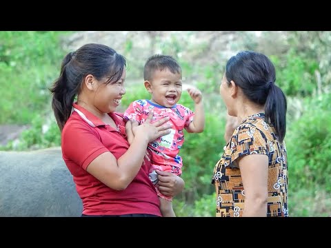 Single mother organizes baby's birthday - harvests vegetables - cooks. TriệuThuThùy.