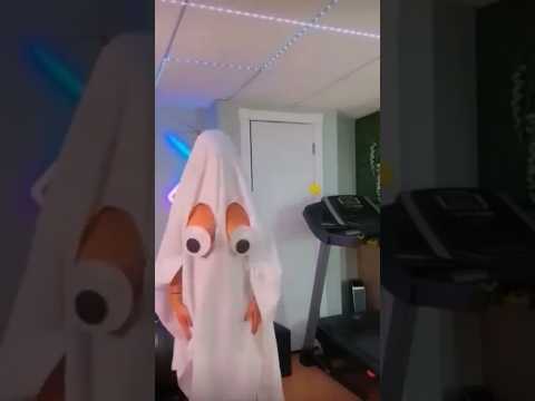 #halloween ghost boobs😂😂#shorts #boobs #googlyeyes