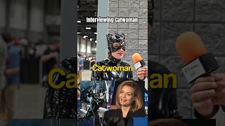 INTERVIEWING CATWOMAN COSPLAYER! #catwoman #cosplayer #cosplaygirl