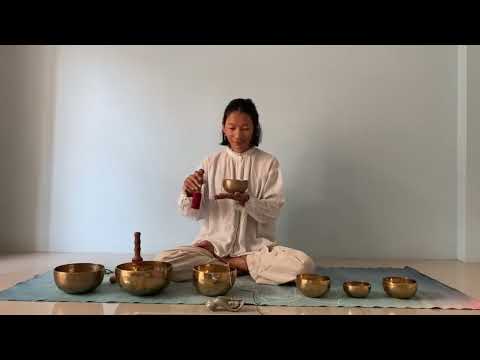 CHAKRA TUNEUP MEDITATION WITH MANTRA, MUNDRA, AND TIBETAN SINGING BOWL IN 440HZ   ---- C ~ B