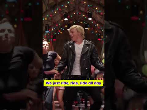 Cuando te toca darlo todo con una canción #CruisinForABruisin 🎶 | TEEN BEACH MOVIE  @disneychannelES