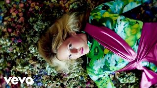 Ellie Goulding, Diplo, Swae Lee - Close To Me (Official Video)