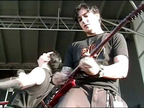 AVENGED SEVENFOLD - 2003.06.27 NOBLESVILLE, IN, VERIZON WIRELESS AMPHITHEATER (Barricade)