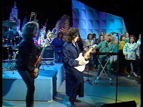 Gary Moore - Over the Hills and Far Away (Studio Performance '87)