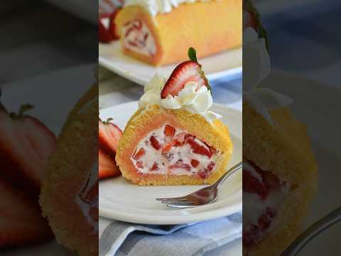 ✨Strawberry & Cream Roll✨ #dessert #recipe #strawberryandcream