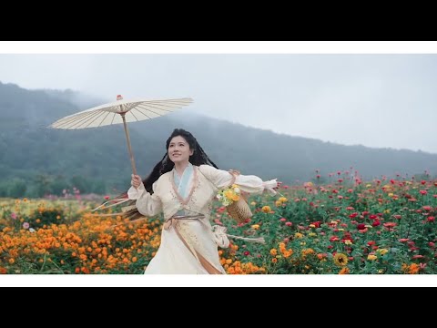 山花烂漫处，你我相见。#hanfu #汉服 #China