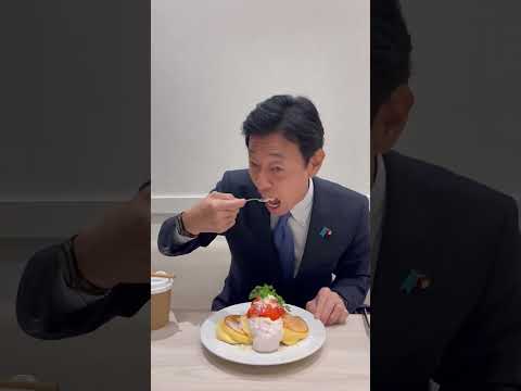 菅元総理も大好きなパンケーキ。淡路島のお店で島限定のメニューを頂きました。とろける美味しさ。幸せです。