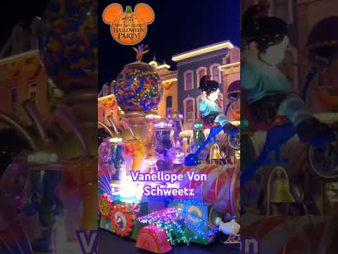 Boo to You Parade l Vanellope von Schweetz #disney #mnsshp #disneyhalloweenparty