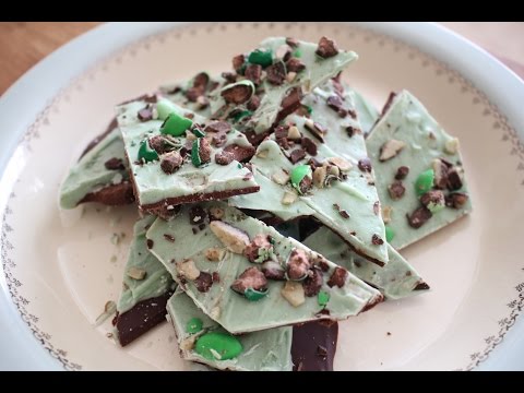 St. Patrick's Day Leprechaun Mint Bark | sweetco0kiepie