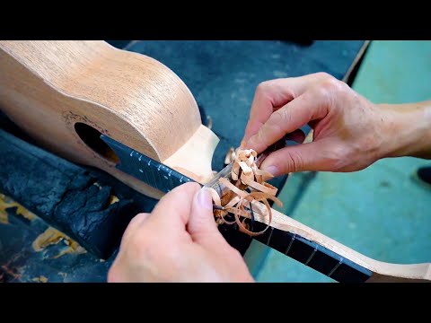 Crafting Melodies: The Mass Production Process of Ukuleles in a Chinese Guitar Factory！