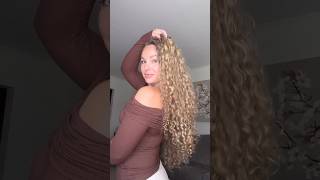 Curly hair routine #curlyhair #curlyhairroutine #curlyhaircare #curls #hairtok #curlstutorial