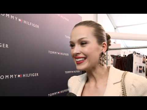 Petra Nemcova loves Tommy Hifiger's designs