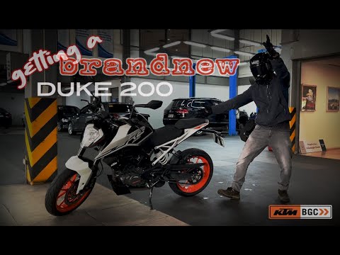 GETTING A BRANDNEW KTM 2020 DUKE 200 for a bike review from KTM BGC