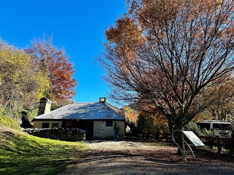 Arrowtown - New Zealand by Phuot KCT