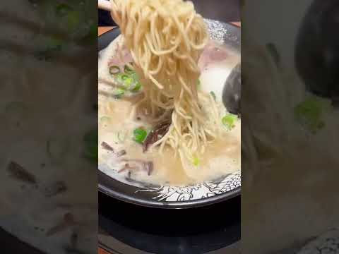 【博多グルメ】泡系ラーメン一幸舎を楽しむ！ #Shorts