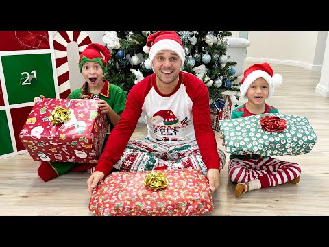 What's in the box? Kids stories by Sofia and Max for Christmas