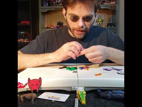 This is a Real Goblin Glider Lego! Build a' long: blindbuilds