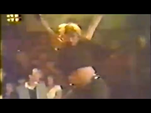 Madonna - Burning Up - Live - Levittown - New York - 9/24/83