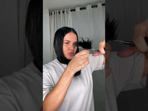 Cortando Cabelo  Sozinha em Casa - Corte Franja Curtain Bangs