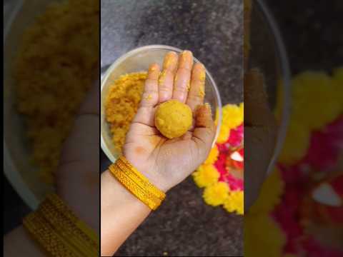 సేనగపిండి తో లడ్డూ | Besan Laddu #shorts #viralvideo #food #telugu #hindufestival #cooking